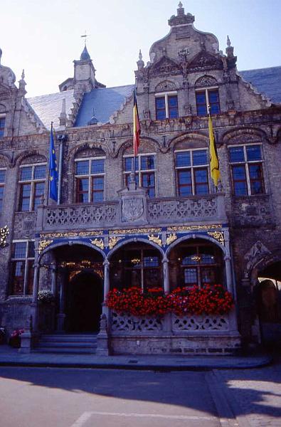 84-Furnes,Grand-Place,20 agosto 1989.jpg